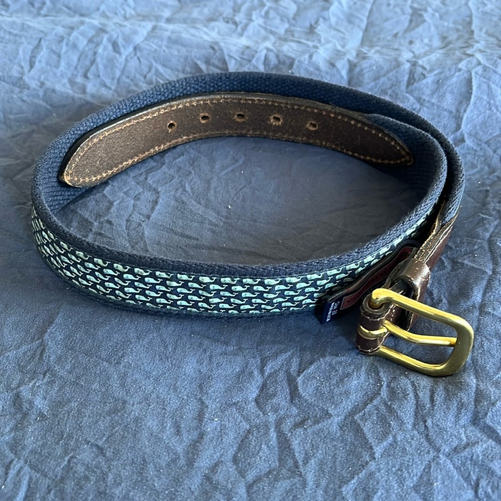 Vineyard Vines by Shep & Ian Canvas Silk Leather Navy Blue Belt Whales Sz 28